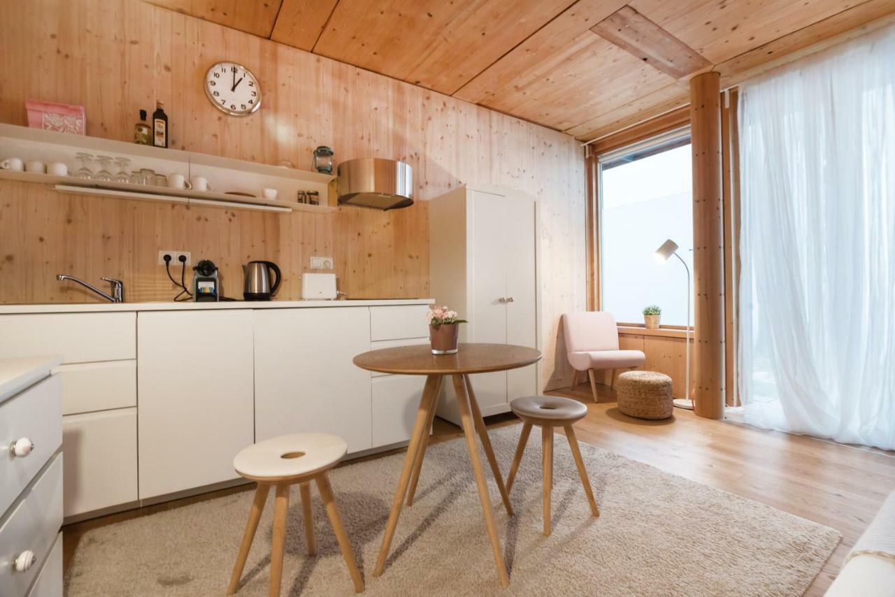 Apartments Near Metro Station Виена Екстериор снимка
